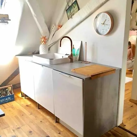 Maison De Gres *